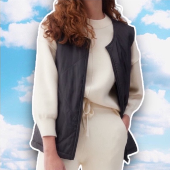 ❤️ NWT SOCIALITE Diamond Quilted Lightweight Puffer Vest Campcore Gorpcore Goth - Picture 3 of 14